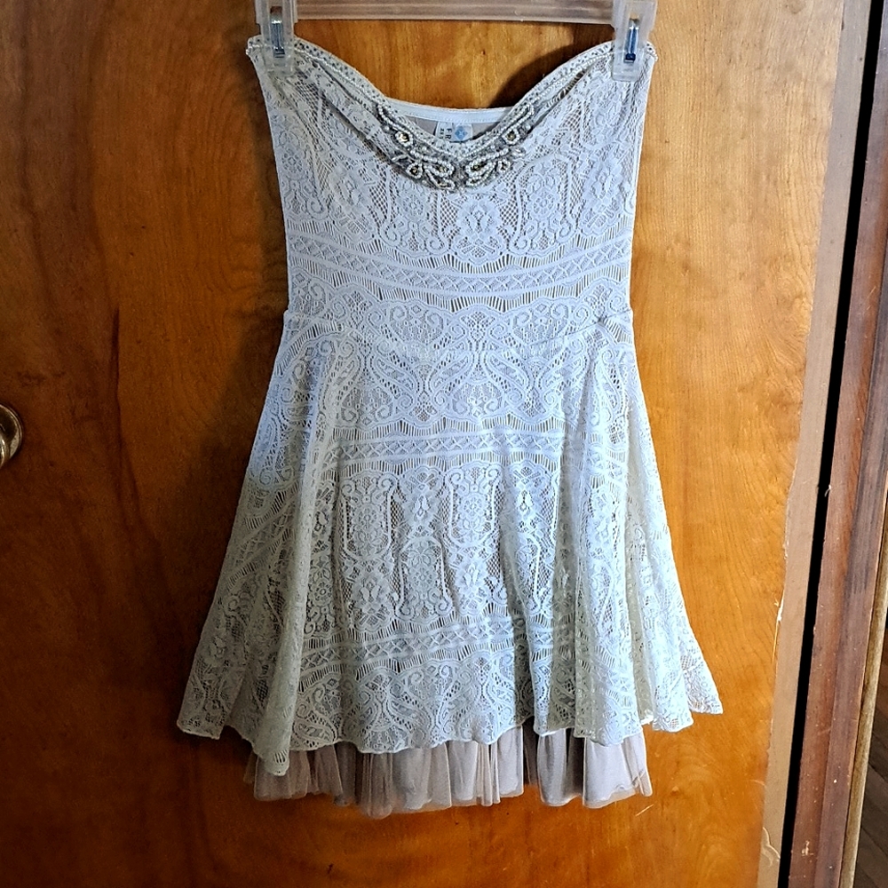 XS Free People strapless mini dress cream overlay/nude lining beaded accent